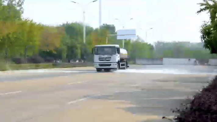 2024052069231519.gif 2024052069231519.gif